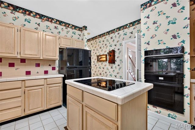 195 Muirfield Forest Court, St Charles, MO 63304