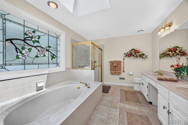 195 Muirfield Forest Court, St Charles, MO 63304
