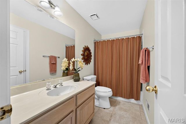 195 Muirfield Forest Court, St Charles, MO 63304
