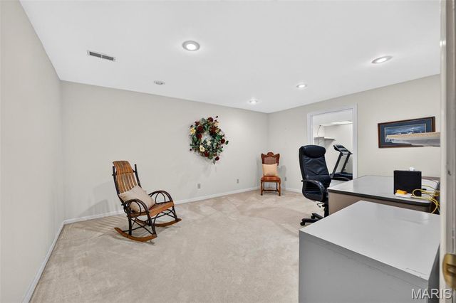 195 Muirfield Forest Court, St Charles, MO 63304