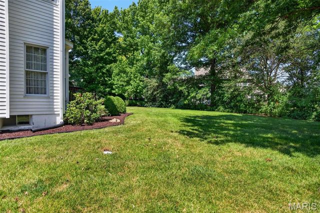 195 Muirfield Forest Court, St Charles, MO 63304