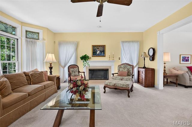 195 Muirfield Forest Court, St Charles, MO 63304