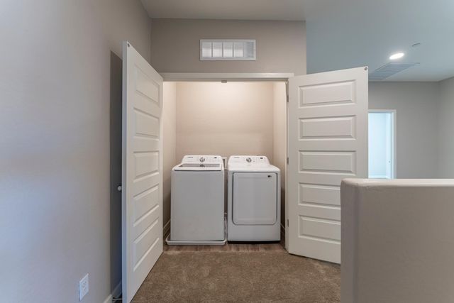 432 S 32nd Street Unit 122, Mesa, AZ 85204