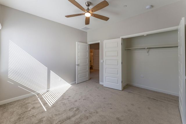 432 S 32nd Street Unit 122, Mesa, AZ 85204