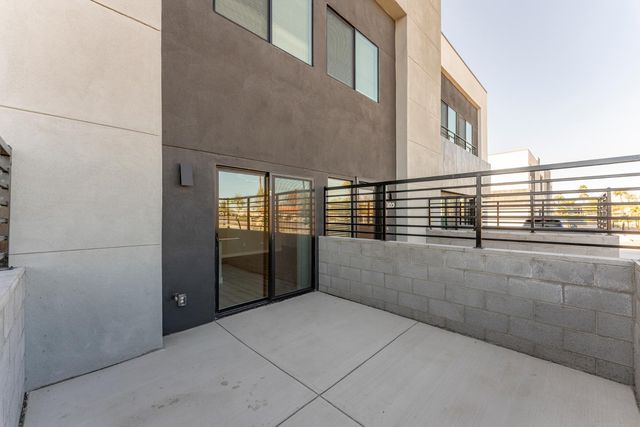 432 S 32nd Street Unit 122, Mesa, AZ 85204