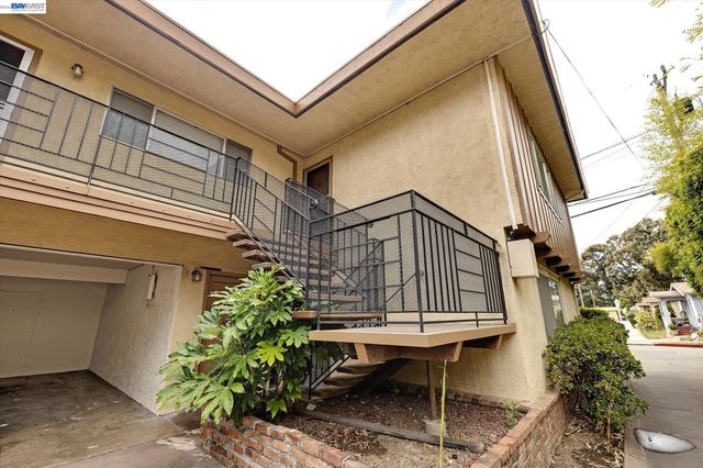 145 Chumalia St, San Leandro, CA 94577