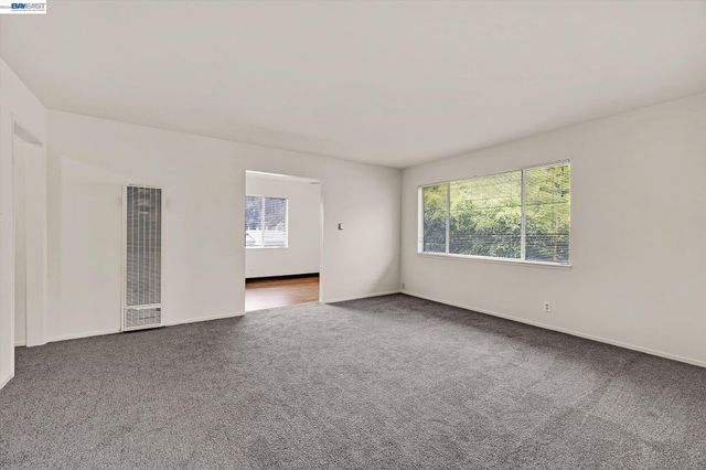 145 Chumalia St, San Leandro, CA 94577