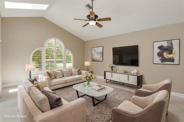 4965 SHORELINE CIRCLE, Sanford, FL 32771