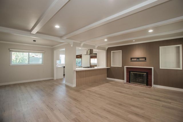 2912 Leta Ln, Sacramento, CA 95821