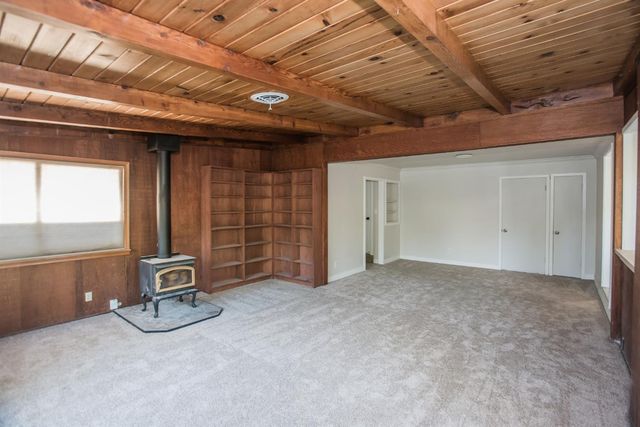 2912 Leta Ln, Sacramento, CA 95821