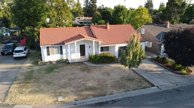 2912 Leta Ln, Sacramento, CA 95821