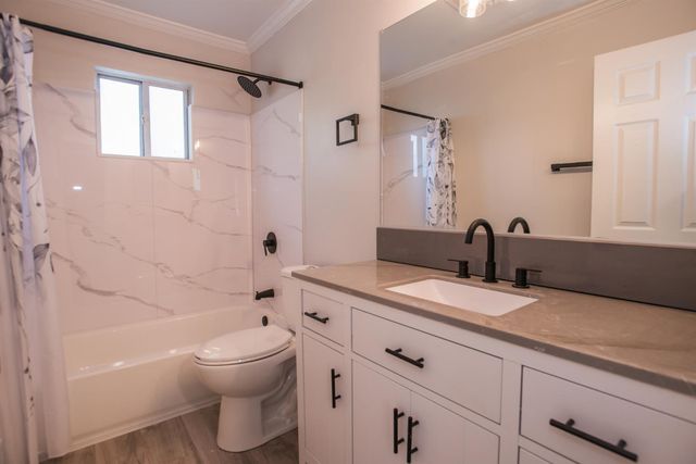 2912 Leta Ln, Sacramento, CA 95821