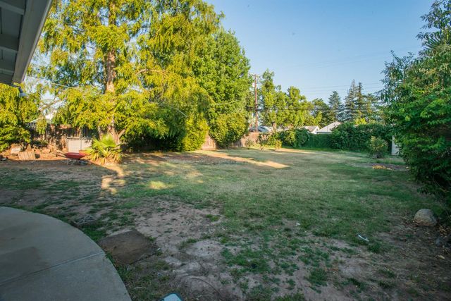 2912 Leta Ln, Sacramento, CA 95821