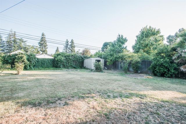 2912 Leta Ln, Sacramento, CA 95821