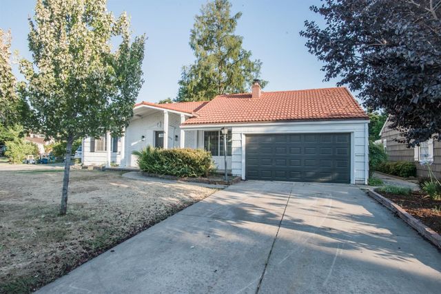 2912 Leta Ln, Sacramento, CA 95821