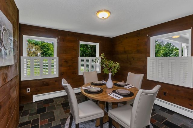 184 Pitcher St, Montgomery, MA 01085