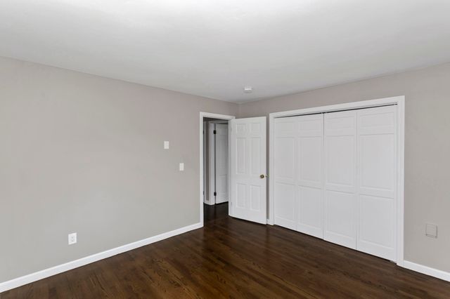 184 Pitcher St, Montgomery, MA 01085