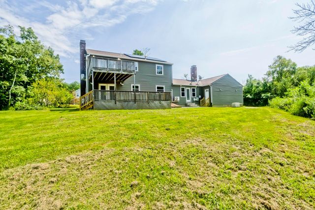 184 Pitcher St, Montgomery, MA 01085