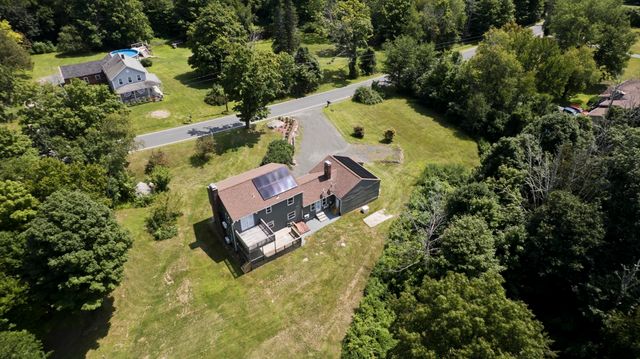 184 Pitcher St, Montgomery, MA 01085