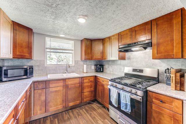 1908 Mississippi Street, Baytown, TX 77520