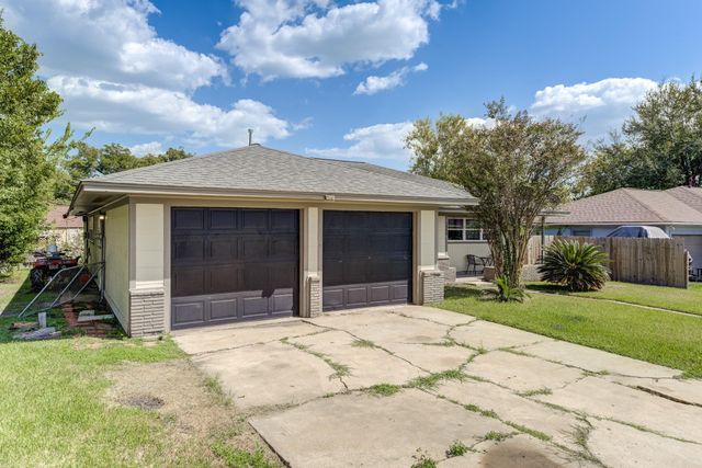 1908 Mississippi Street, Baytown, TX 77520
