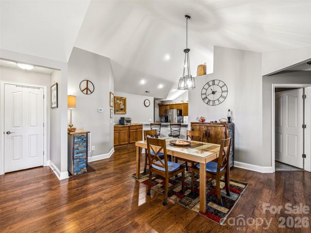 174 Summerfield Place, Flat Rock, NC 28731