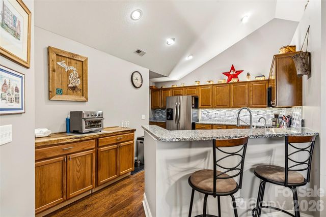 174 Summerfield Place, Flat Rock, NC 28731