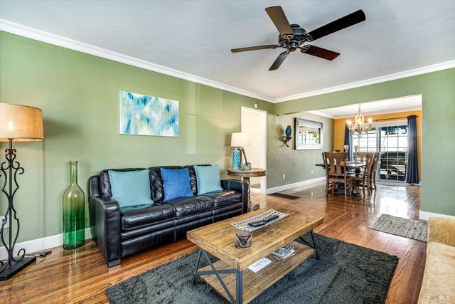 3 Highland Dr, Napa, CA 94559