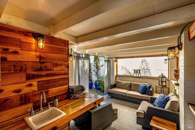 3 Highland Dr, Napa, CA 94559