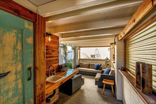 3 Highland Dr, Napa, CA 94559