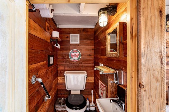 3 Highland Dr, Napa, CA 94559