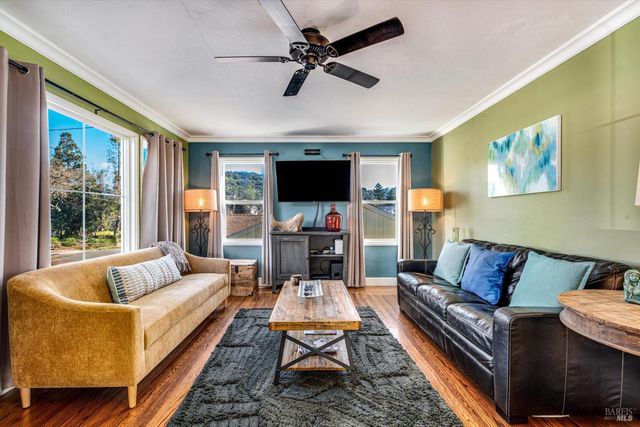 3 Highland Dr, Napa, CA 94559