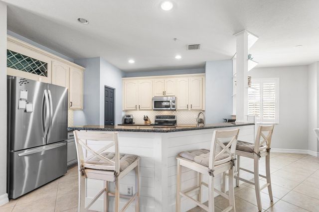 265 Indian Creek Parkway 108, Jupiter, FL 33458