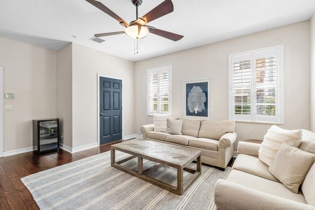 265 Indian Creek Parkway 108, Jupiter, FL 33458