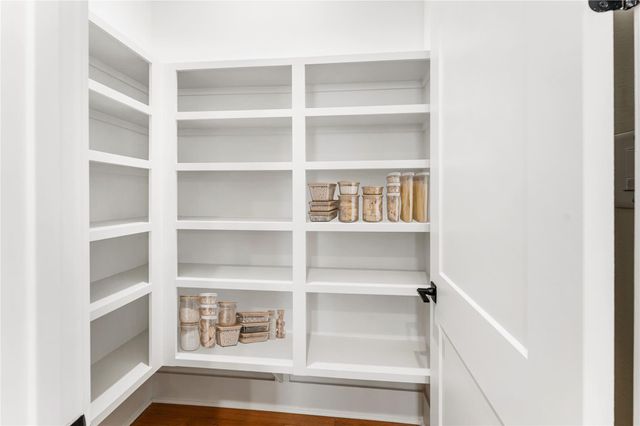517 E 4th Street, Houston, TX 77007