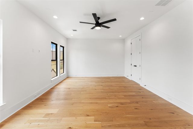 517 E 4th Street, Houston, TX 77007