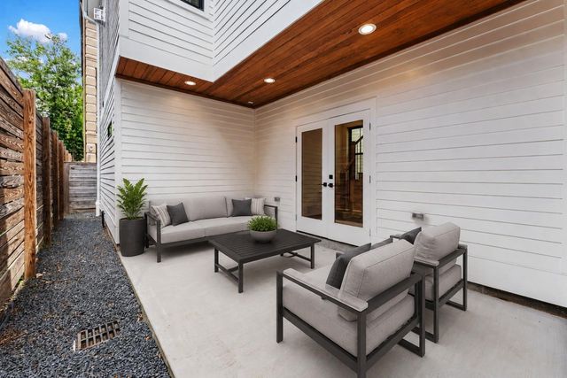 517 E 4th Street, Houston, TX 77007