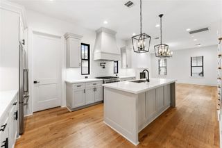 517 E 4th Street, Houston, TX 77007