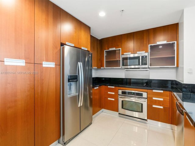 7901 Hispanola Ave 1905, North Bay Village, FL 33141