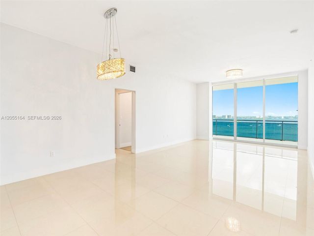 7901 Hispanola Ave 1905, North Bay Village, FL 33141