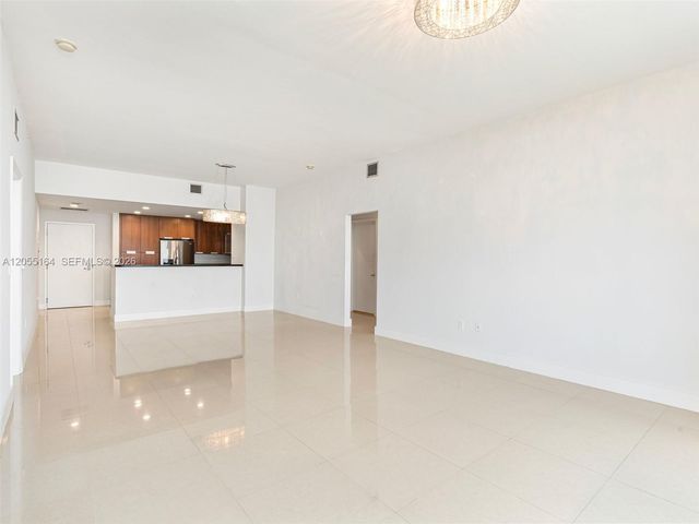 7901 Hispanola Ave 1905, North Bay Village, FL 33141