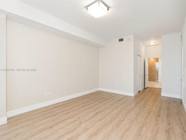 7901 Hispanola Ave 1905, North Bay Village, FL 33141