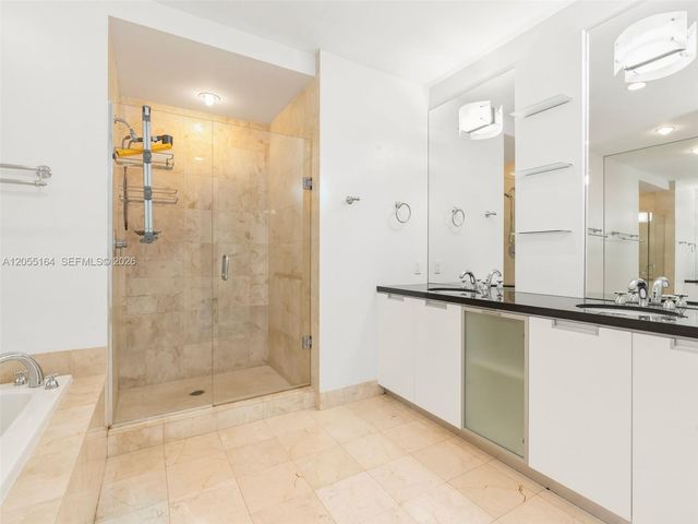 7901 Hispanola Ave 1905, North Bay Village, FL 33141