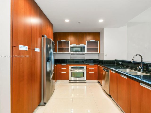7901 Hispanola Ave 1905, North Bay Village, FL 33141