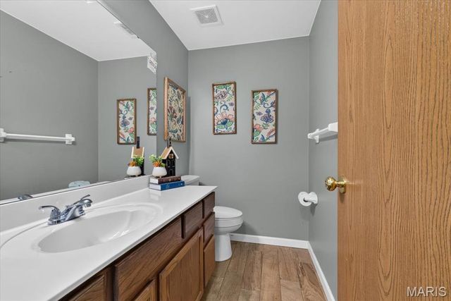 1873 Fox Pointe Drive, Arnold, MO 63010