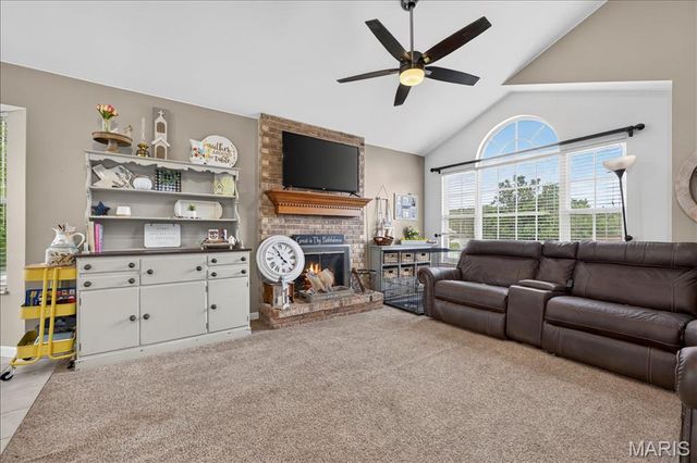 1873 Fox Pointe Drive, Arnold, MO 63010