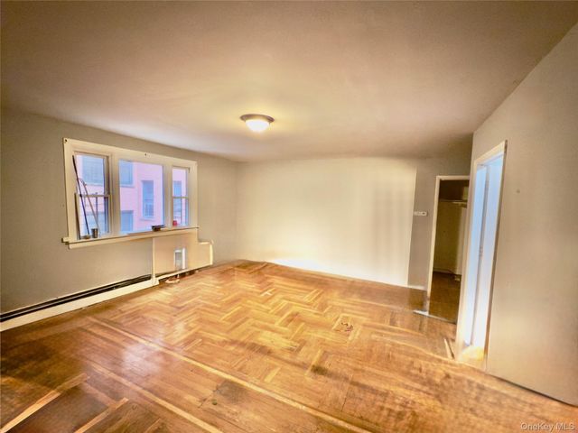 2851 Claflin Avenue, Bronx, NY 10468