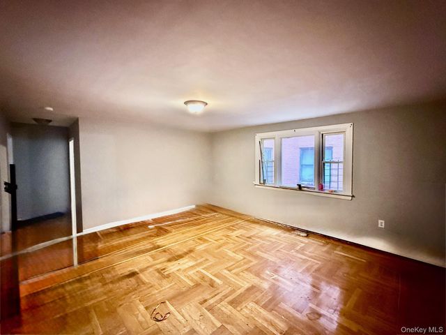 2851 Claflin Avenue, Bronx, NY 10468
