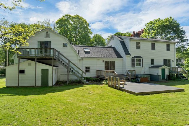 1 Muddy Pond Road, Kensington, NH 03833