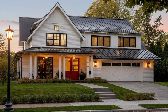 1910 Knox Avenue S, Minneapolis, MN 55403